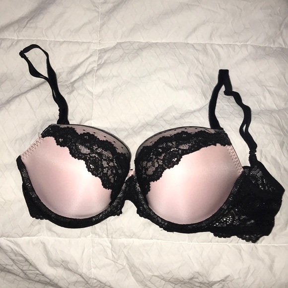 Victoria's Secret Other - Pink and black Victoria’s Secret 36D